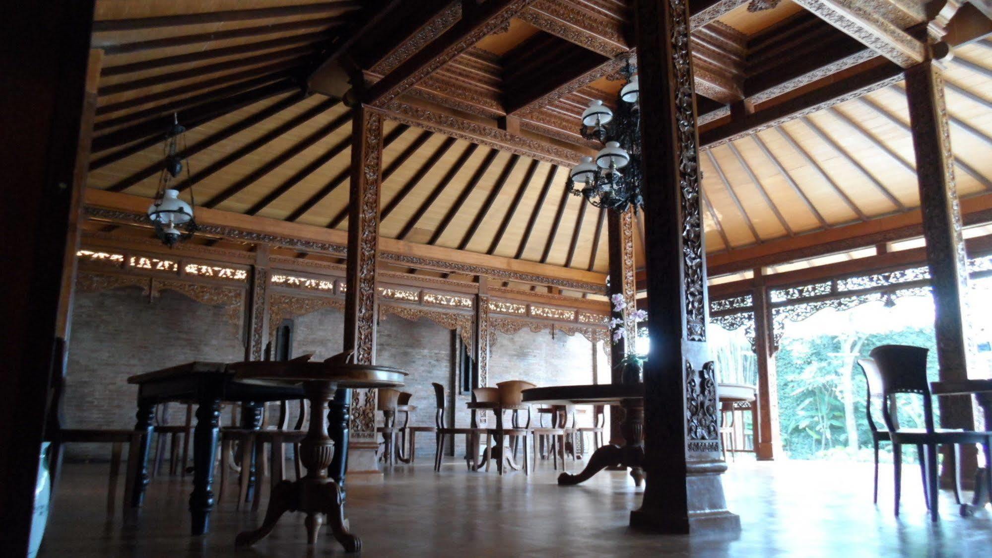 The Edelweiss Hideaway Villa Solo מראה חיצוני תמונה